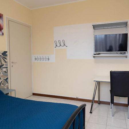 Rebby'S Home Milano Esterno foto