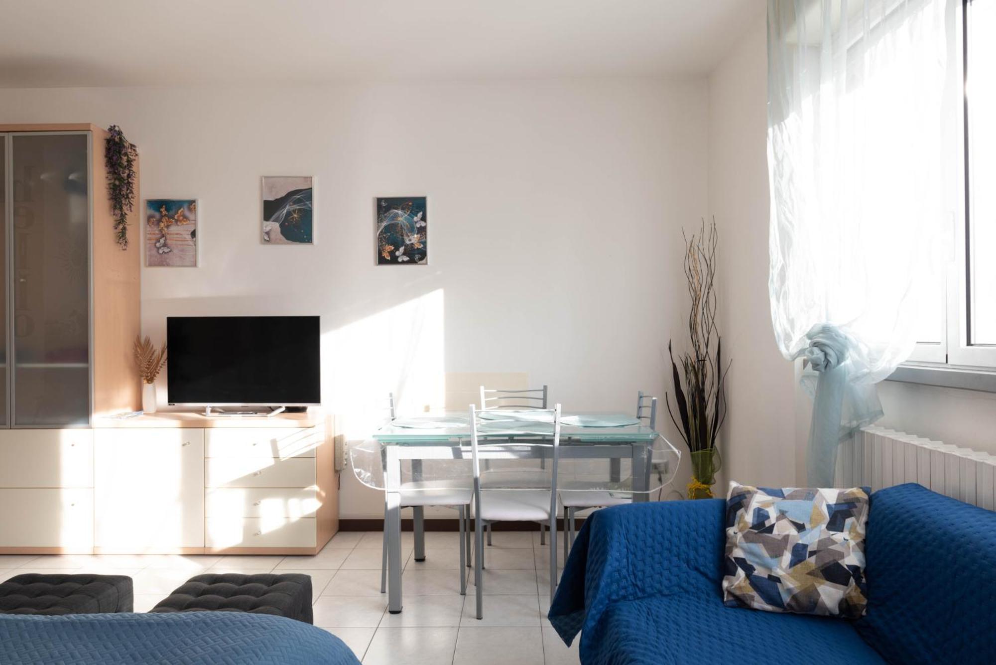 Rebby'S Home Milano Esterno foto