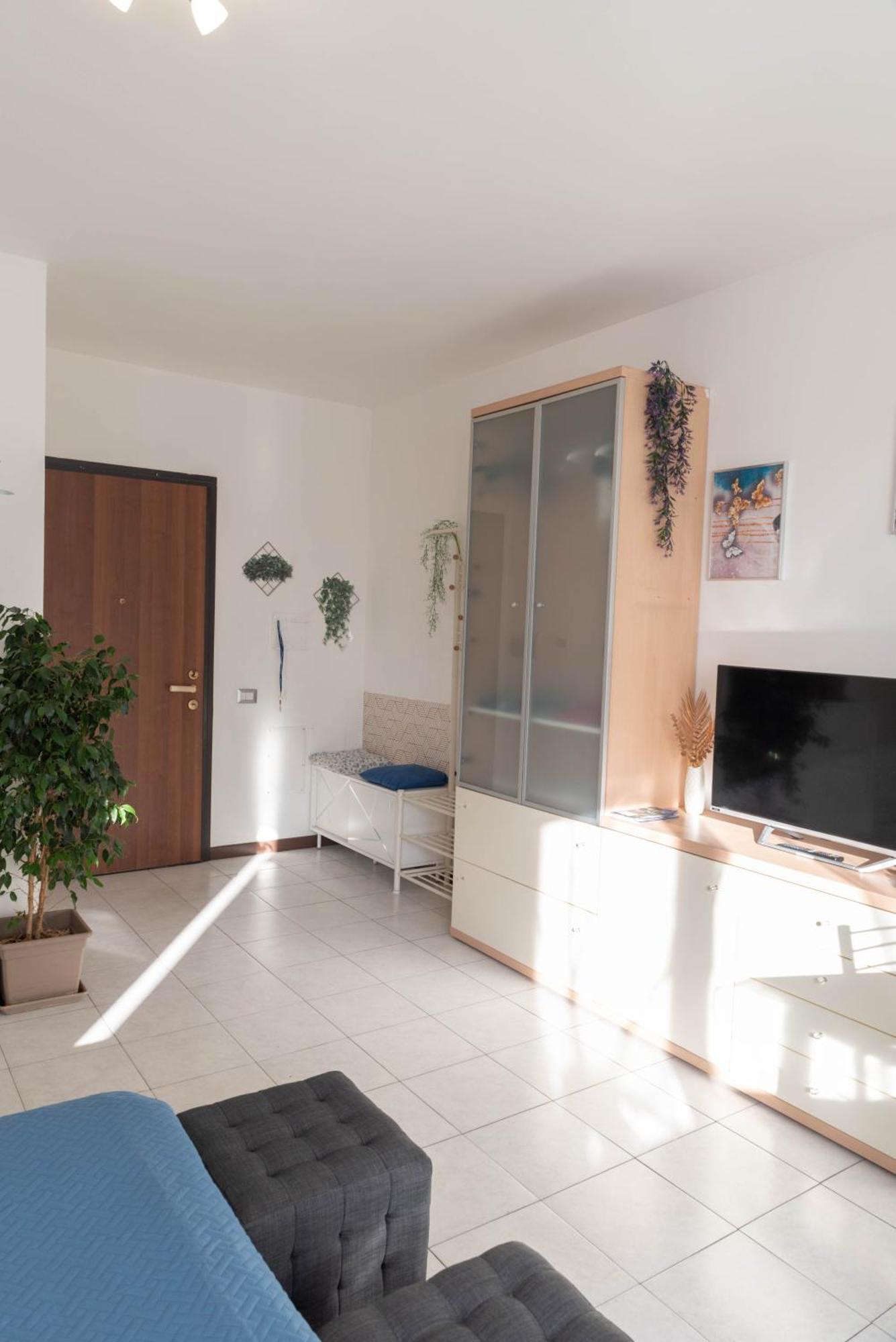 Rebby'S Home Milano Esterno foto